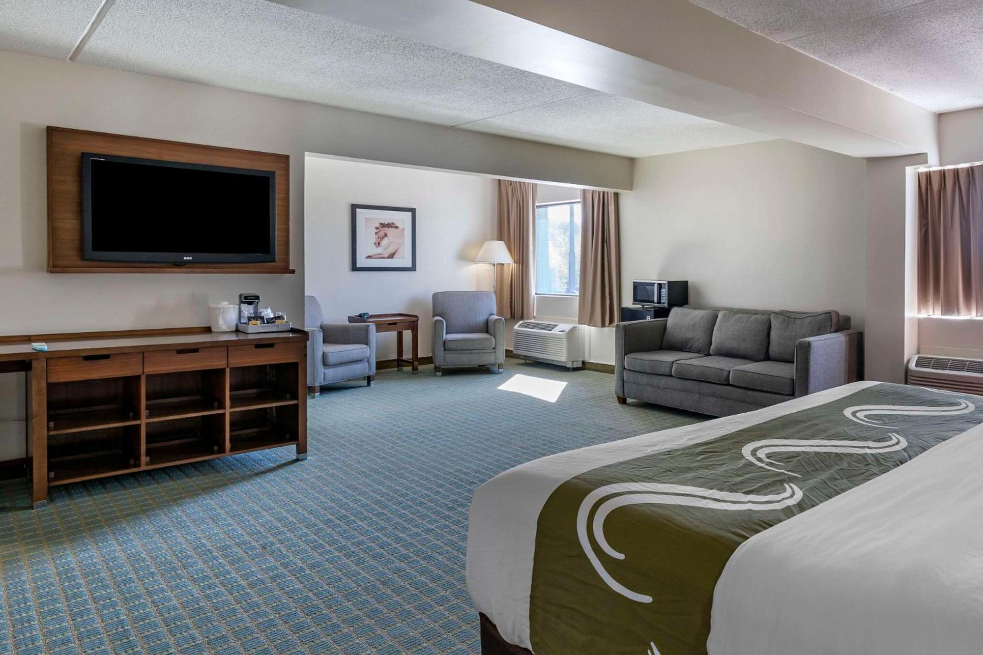 Quality Inn Lexington -Horse Park Buitenkant foto